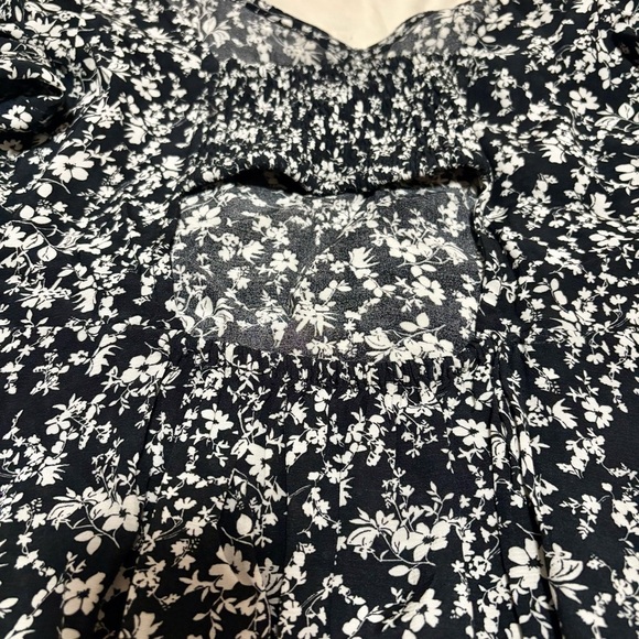 Floral Black and White Maxi/Midi Dress - Picture 7 of 8